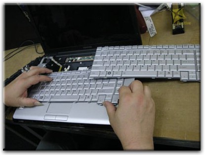 Ремонт клавиатуры на ноутбуке Toshiba в Азове