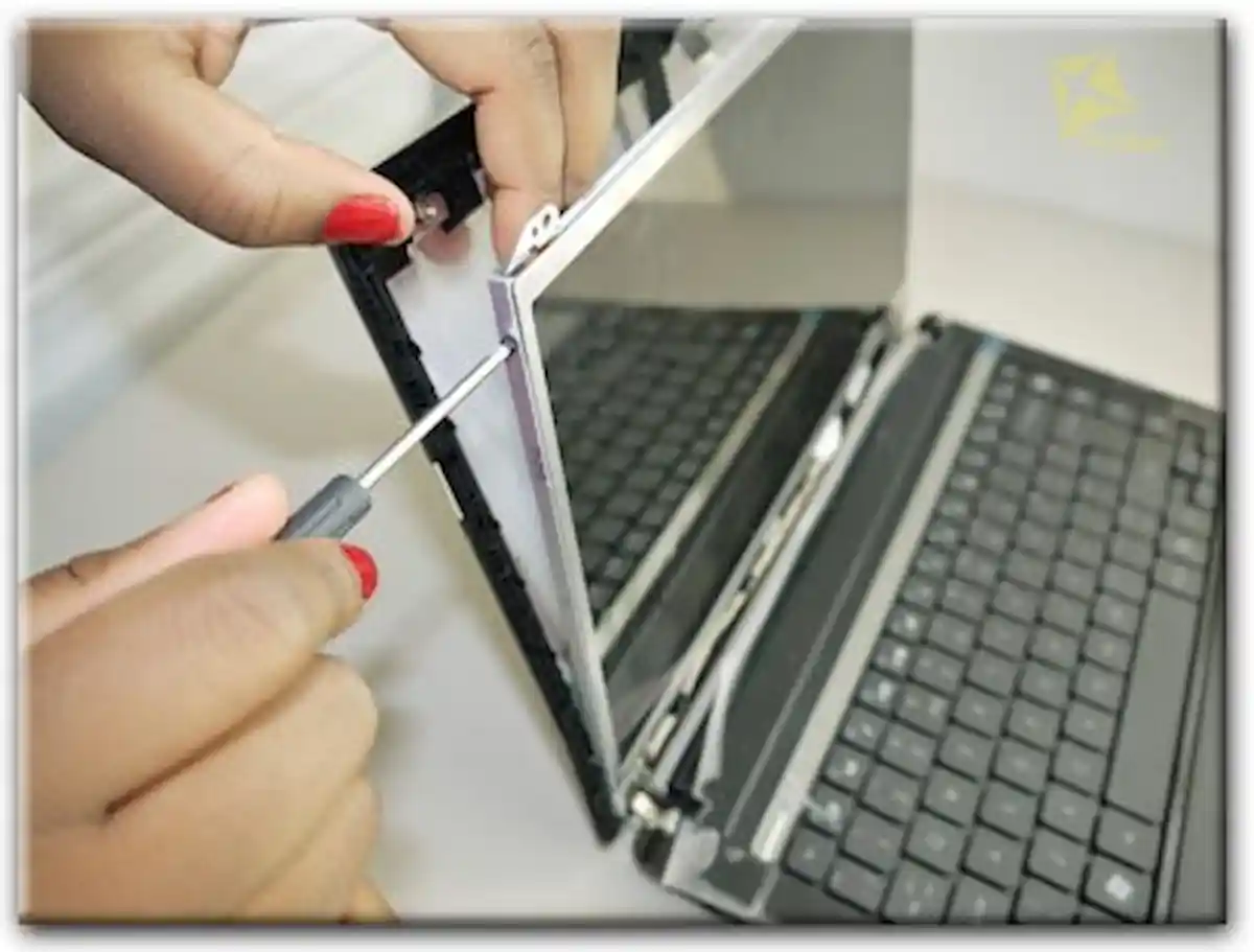 Замена экрана ноутбука Packard Bell в Азове